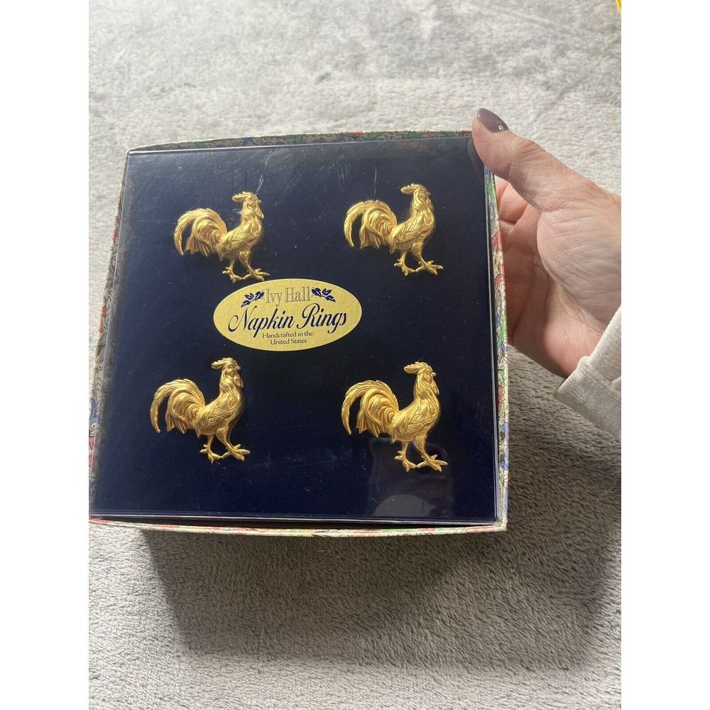 Ivy Hall Napkin Rings Set of 4 Gold Rooster Handcrafted USA Farmhouse Decor